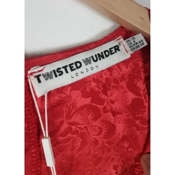 Twisted Wunder London Women's Sz. 8 Tie Front Jumpsuit In Satin Jacquard Red NWT - Picture 3 of 8
